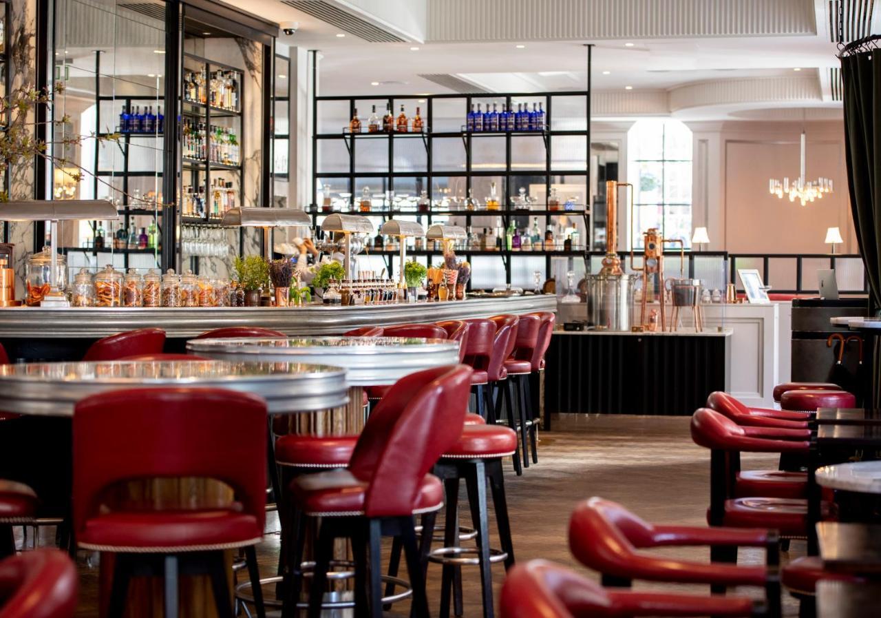 The Marylebone Hotel Londýn Exteriér fotografie The bar at the Ivy, St John's Wood
