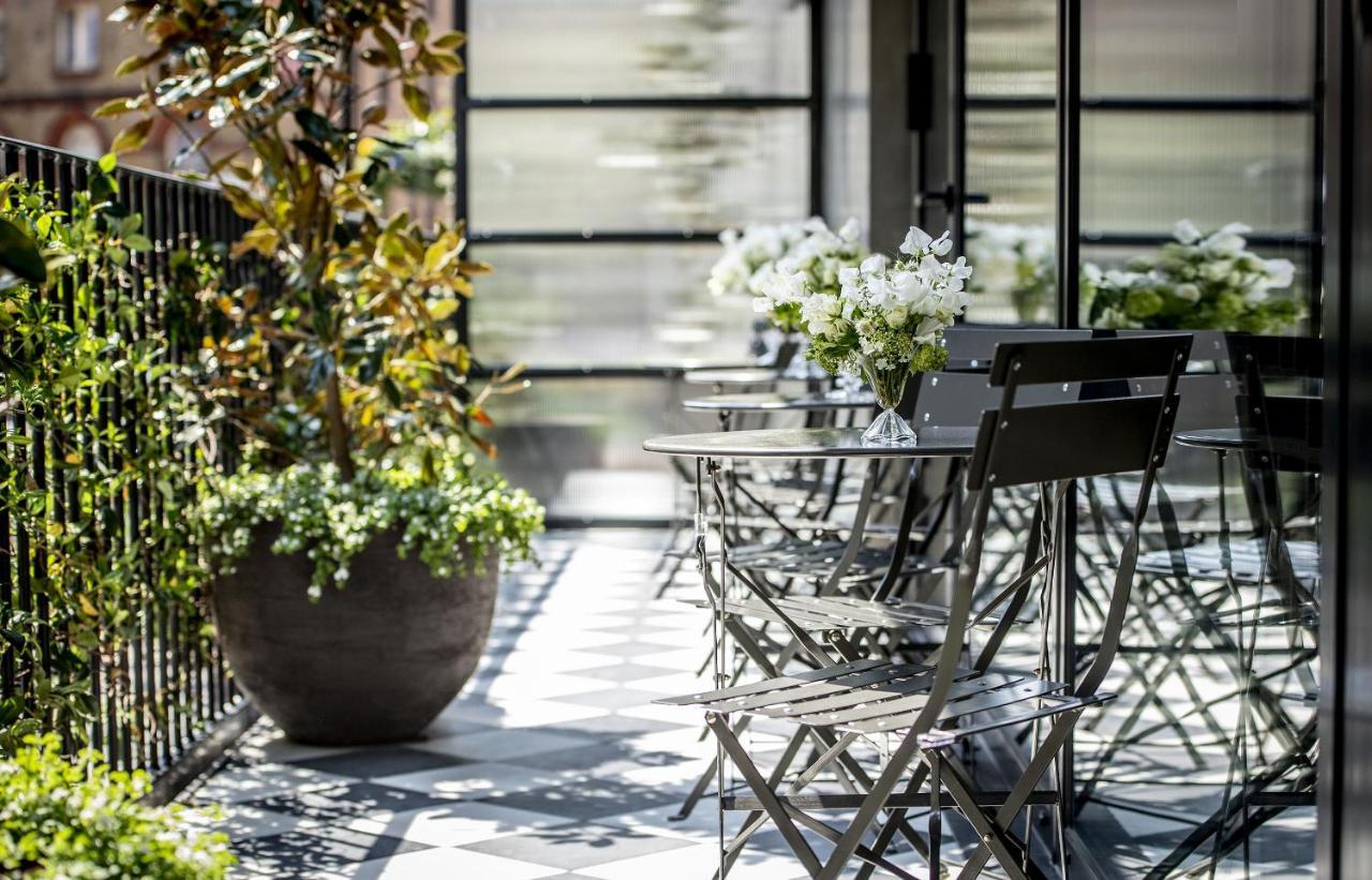 The Marylebone Hotel Londýn Exteriér fotografie The garden at The Ivy, St John's Wood