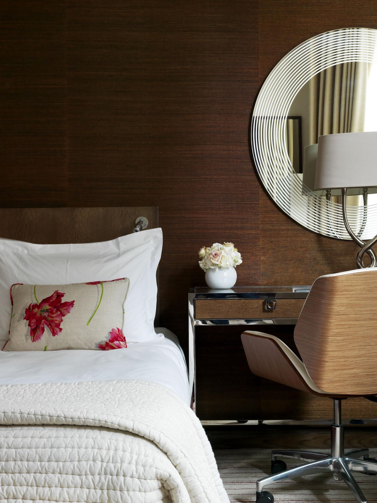 The Marylebone Hotel Londýn Exteriér fotografie A room at the Mandarin Oriental, Munich